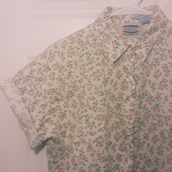 Short sleeve floral button up shirt - Picture 2 of 2